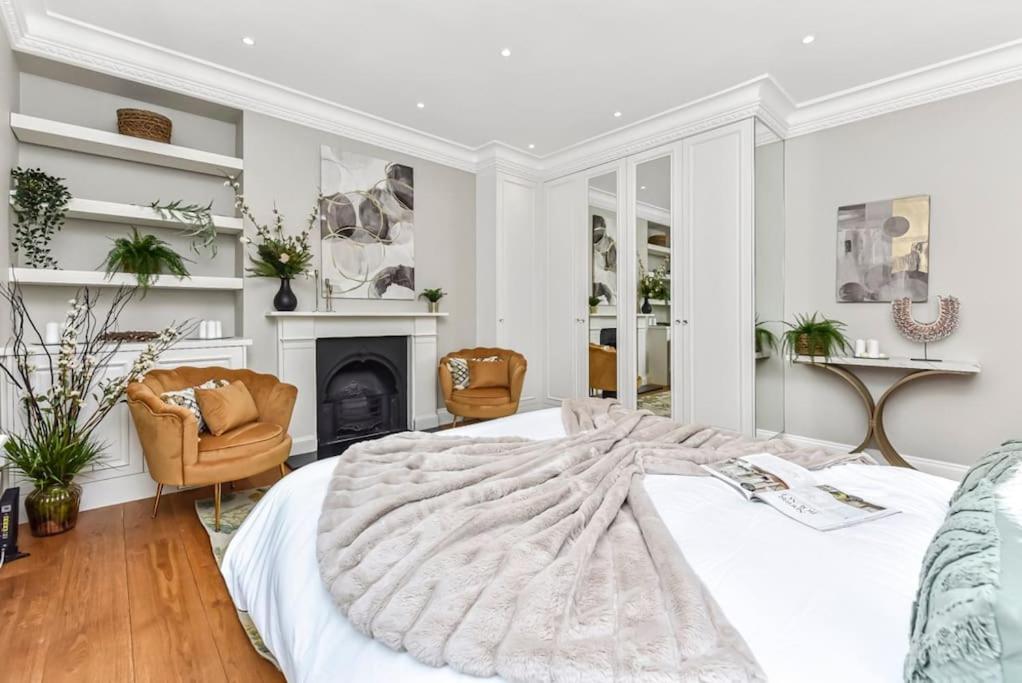 The Holland House * London